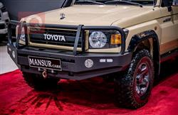 Toyota Land Cruiser 70